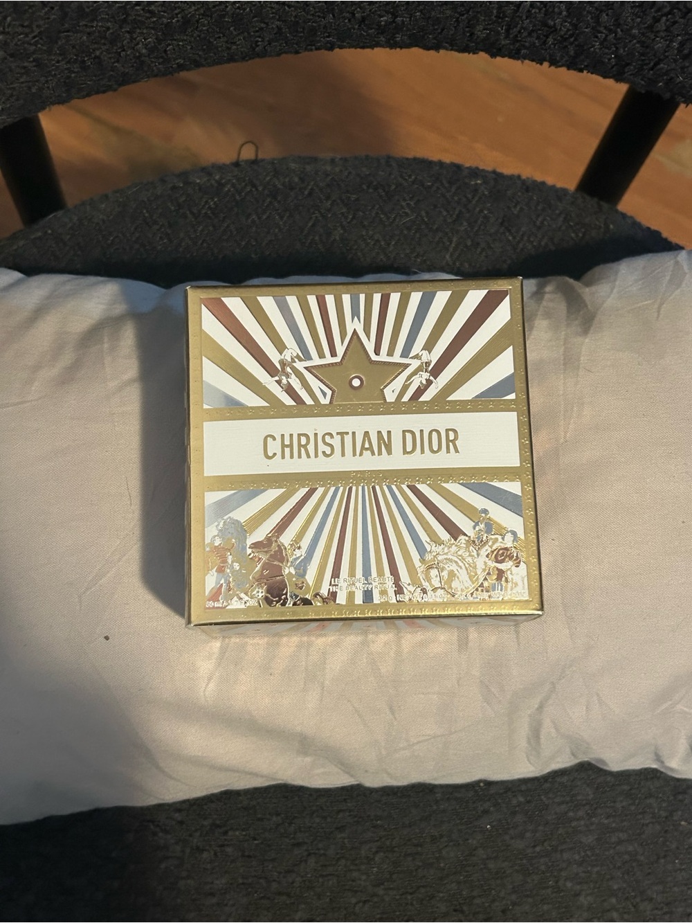 NWT Christian Dior Jewelry Case with Gold Emblem - Picture 3 of 7